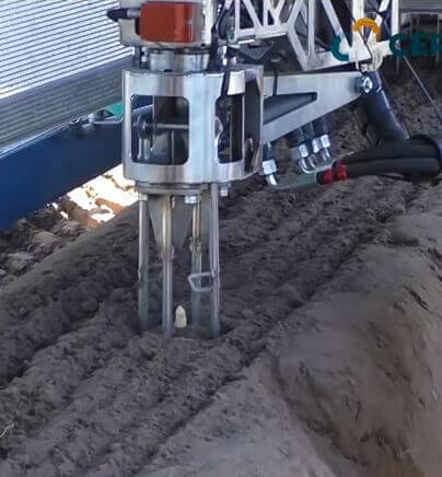 APEX減速機在蘆筍收割機中應用.jpg APEX減速機在蘆筍收割機中應用.jpg