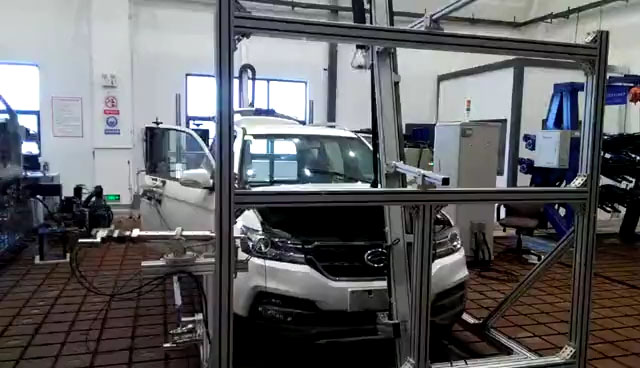 汽車四門兩蓋測(cè)試.jpg 汽車四門兩蓋測(cè)試.jpg