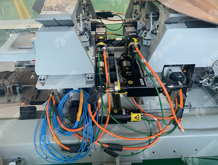 派克防爆伺服電機.jpg 派克防爆伺服電機.jpg