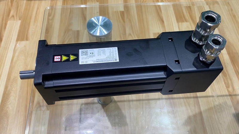 防爆伺服電機.jpg 防爆伺服電機.jpg